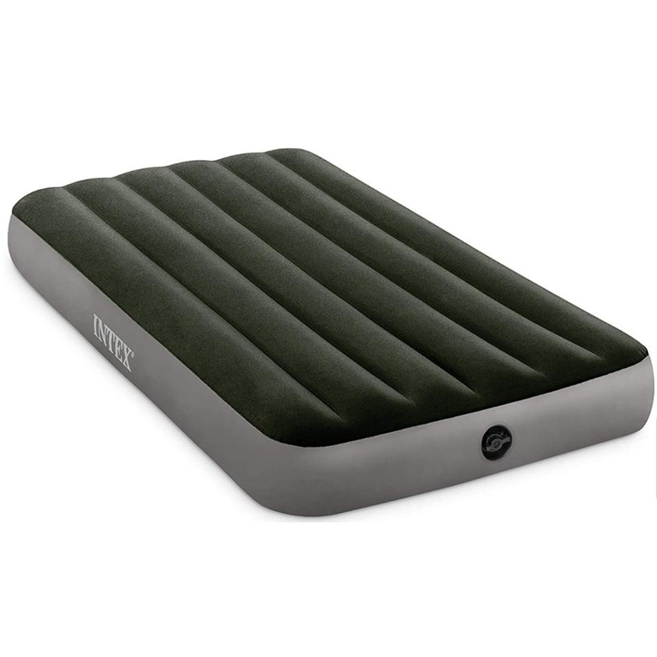 Air mattress bed