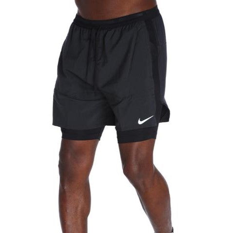 شورت قصير هجين من إم إن كيه دي إف سترايد 5 بوصات